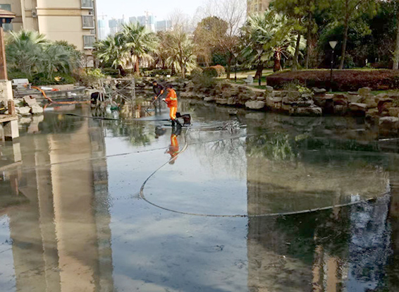 乳源景观池淤泥清理